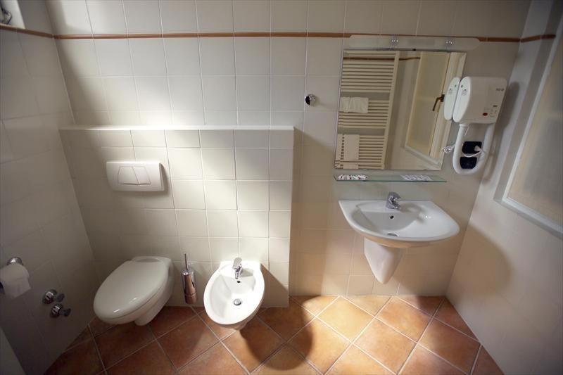 Albergo Badellino Bra Eksteriør bilde